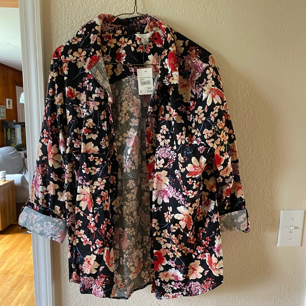 Button Top